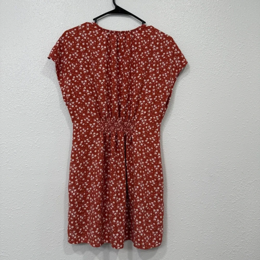 Abercrombie Fitch Red Floral Button Mini Dress Short Sleeve Smocked Waist Size M - Picture 3 of 8